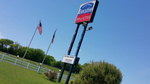 Executive Inn and Suites Waxahachie in Waxahachie, USA