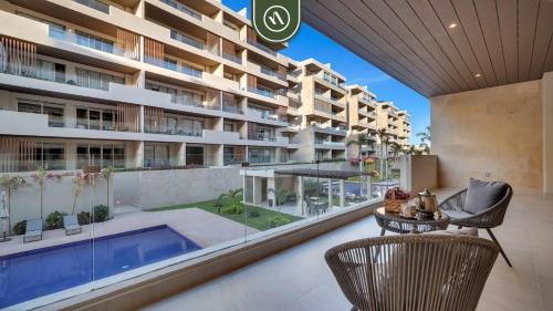 Stylish 2 BR Condo Near to the Beach - Pool in El Pueblito, Mexico
