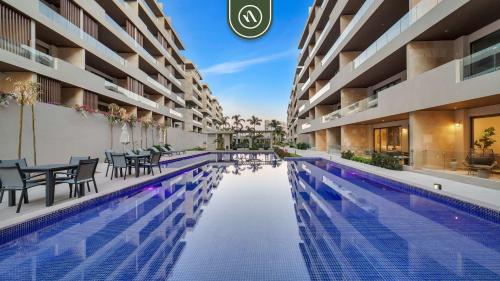 Stylish 2 BR Condo Near to the Beach - Pool in El Pueblito, Mexico