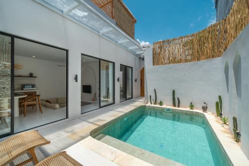 Villa Araw - Outstanding 2BR Villa - Prime Location in Canggu