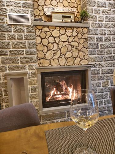 Restaurante, TOSKA Farm in Divjake