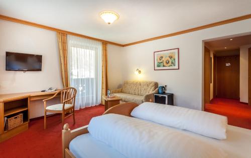 Double Room Tuxertal