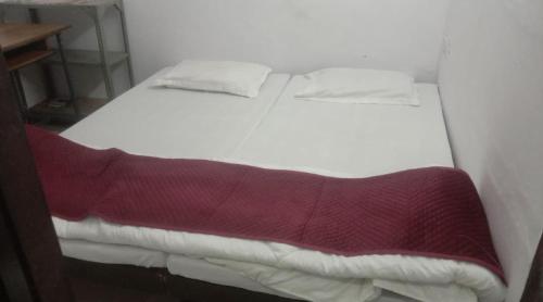 1 twin bed