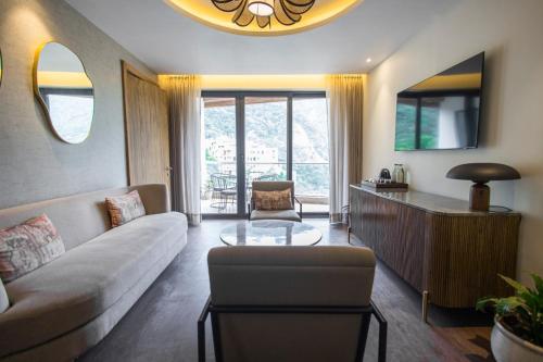 Antalya Hotel & Spa, Rishikesh, Rišikéš (fotografie 9)