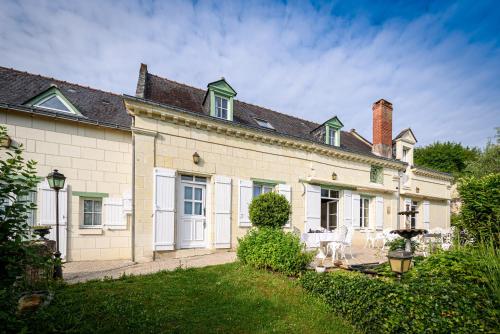 Logis Hotel Demeure de la Vignole in Turquant