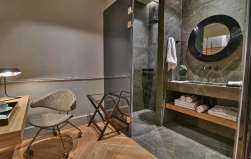 Athens Dom Hotel - Photo 5