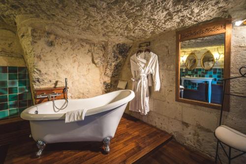 Logis Hotel Demeure de la Vignole in Turquant