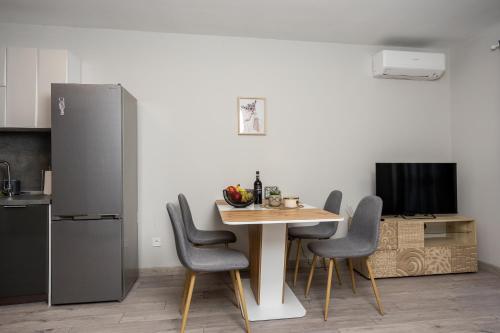 Private Parking Cozy 1BR in Heart of Oborishte, Sofie (fotografie 11)