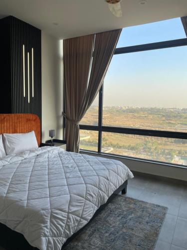 SkyPark One Penthouse - Islamabad - image 3