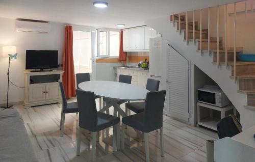 Two-Bedroom Apartment image 10