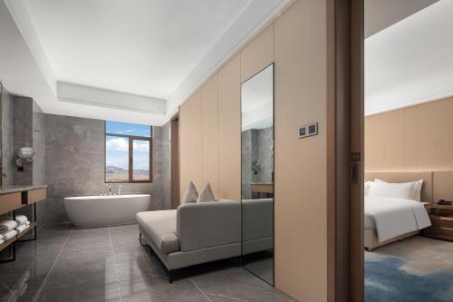 DoubleTree by Hilton Altay Fuyun in Altay