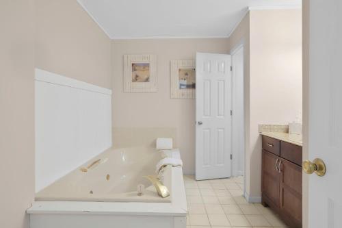 107 Pointes North Inn - image 6