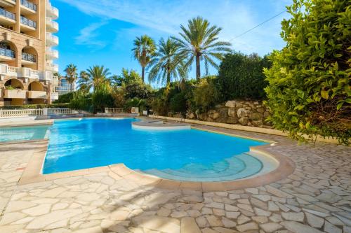 Bazen, Residhotel Villa Maupassant in Cannes