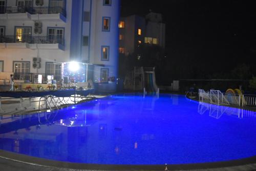 ARES BLUE Hotel