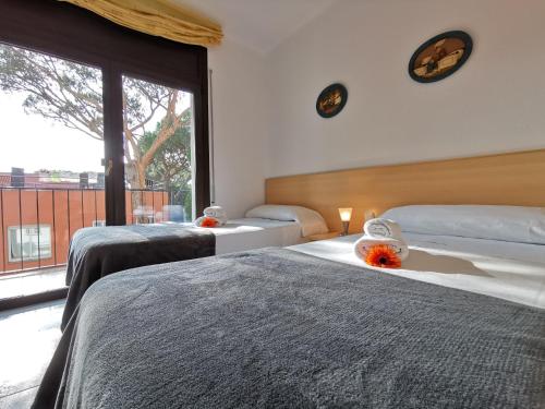 Two-Bedroom Apartment image 6