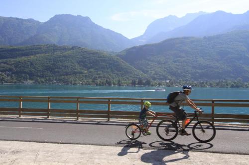 Entre Lac et Montagnes - image 5