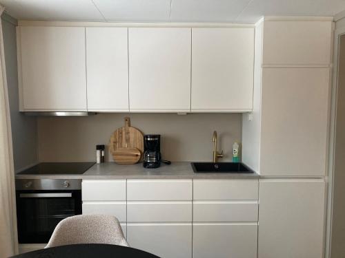 บริการและสิ่งอำนวยความสะดวก, Johaug gård (Johaug gard) in ออส