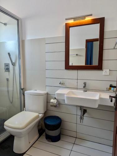 Deluxe Double Room with Balcony room in Bliss Apartment Hikkaduwa