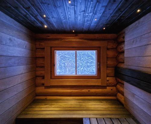 Sauna, Seaside log-house 'Merehobeda' with sauna and hot tub in Lohusalu