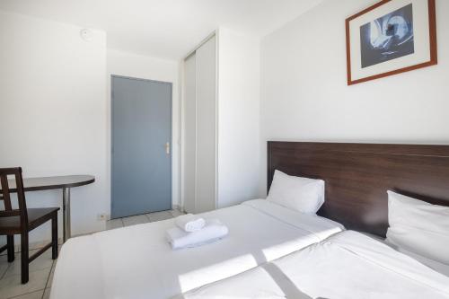 1 double bed