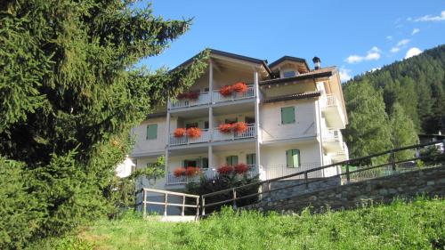 Viesnīcas āriene, VALDISOLE-home in Ossana