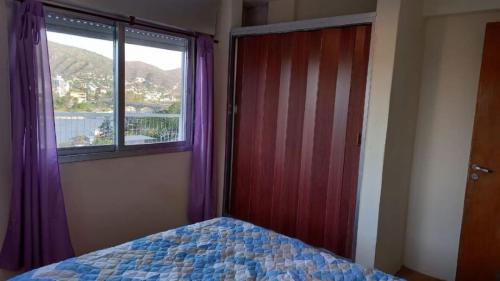 Two-Bedroom Apartment with Lake View image 4