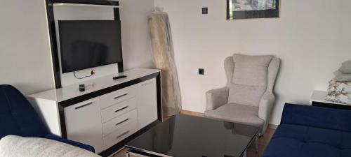 Eligible Furnished Flat İn Konyaaltı Antalya, Antalya (zdjęcie 2)