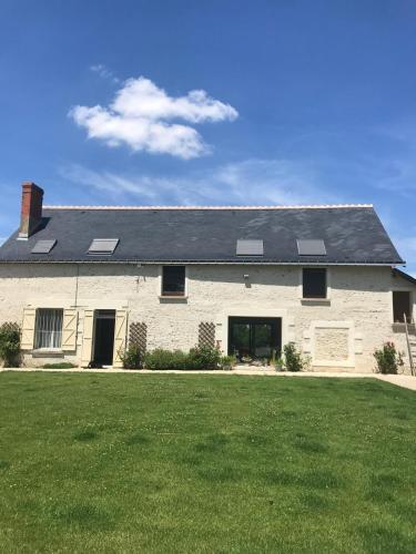 Vista exterior, La Huberdiere in Luynes