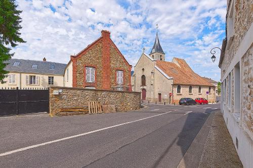 Entrance, Maison independante proche Paris Saclay, Massy in La Ville-du-Bois