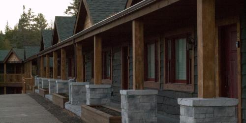 Lake Placid Inn: Residences - image 5