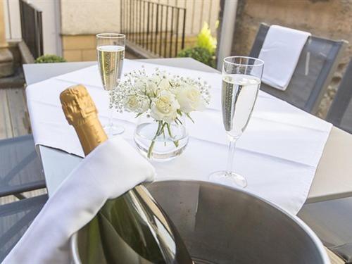 The Lane Hotel - image 2