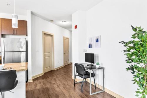 Urban Oasis Family Friendly 2BR Condo 07 in Birmingham, USA