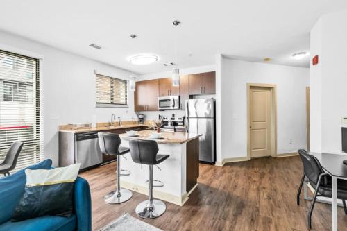 Urban Oasis Family Friendly 2BR Condo 07 in Birmingham, USA