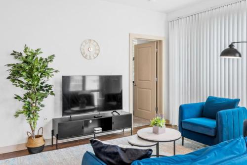 Urban Oasis Family Friendly 2BR Condo 45 in Birmingham, USA