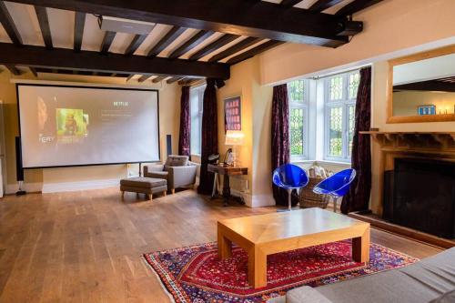 Hill House Norfolk in Saxlingham Thorpe