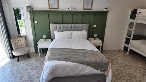 Sleeps 4