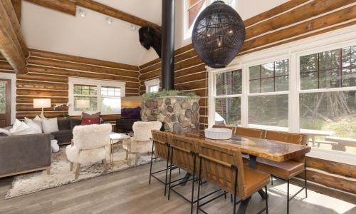 Powder Ridge Cabin Moose Ridge 2 in Gallatin Gateway, USA