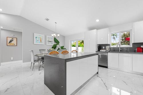 廚房, Family Favorite- Heated Pool, 2 Kings, Everglades in 佛羅里達州霍姆斯特德(FL)