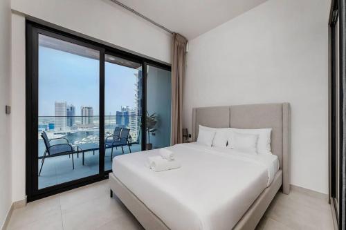 1bdr Yacht view Binghatti canal, Дубай (фото 8)