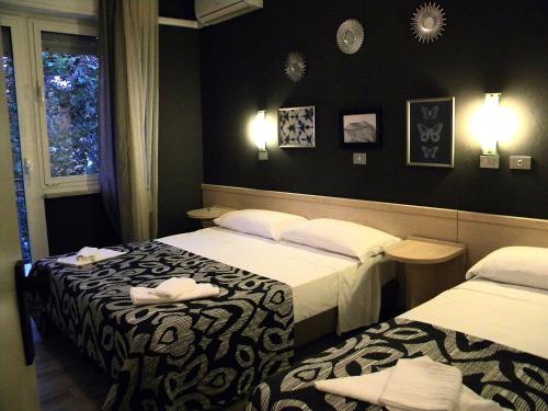 WuHostel - image 11