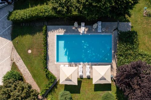 2 bedrooms, 4 beds