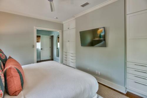 Four-Bedroom Holiday Home image 3