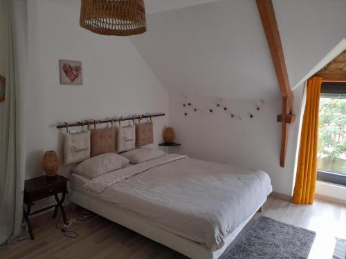 1 double bed, 1 sofa bed