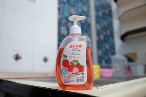 Inap Desa Chempaka, Golden Straits Villa in กัมปุงบากันปีนัง