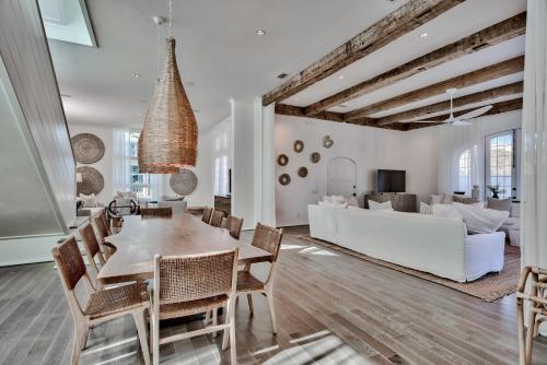 Elysee Retreat - image 5