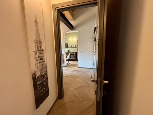 모데나 Appartamenti Saragozza a due passi da Piazza Grande - WIFI e parcheggio gratuito 4성급 게스트하우스 외관