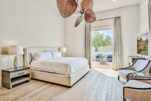 Four-Bedroom Holiday Home image 8