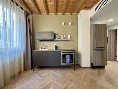 모데나 Appartamenti Saragozza a due passi da Piazza Grande - WIFI e parcheggio gratuito 4성급 게스트하우스 레스토랑