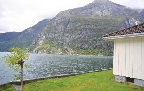 外部景觀, 埃德菲尤爾西馬達斯度假屋 (Holiday Home Eidfjord Simadalsv) in 埃德福德市中心