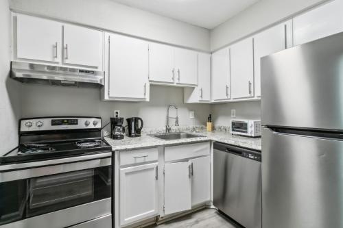 Barcelo At East Cobb O20 1 Bed 1 Bath Furnished in Marietta, USA